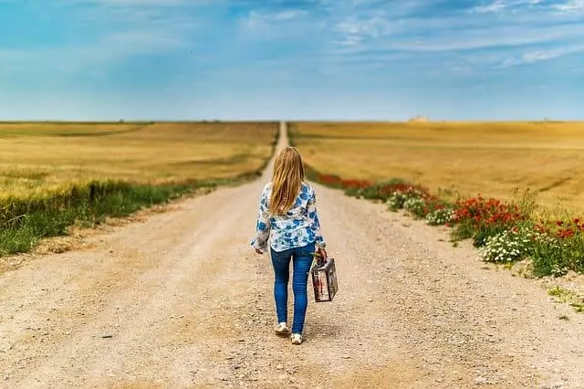 Timoun nan kouri lwen lakay ou: rezon ki fè yo fè, ti gason, ti fi