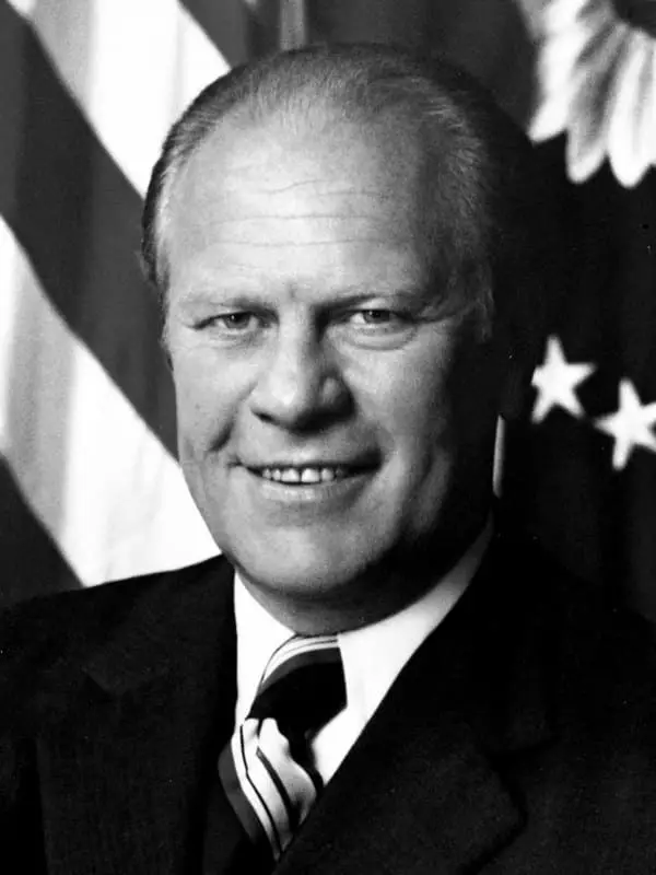 Gerald Ford - Foto, tarjimai hol, shaxsiy hayot, 38 AQSh prezidenti, o'lim sababi