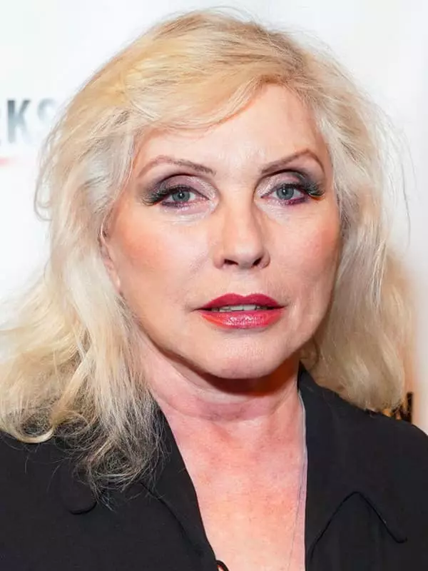 Debbie Harry - Fọto, Itan-akọọlẹ ti ara ẹni, awọn iroyin, awọn fiimu, awọn orin 2021