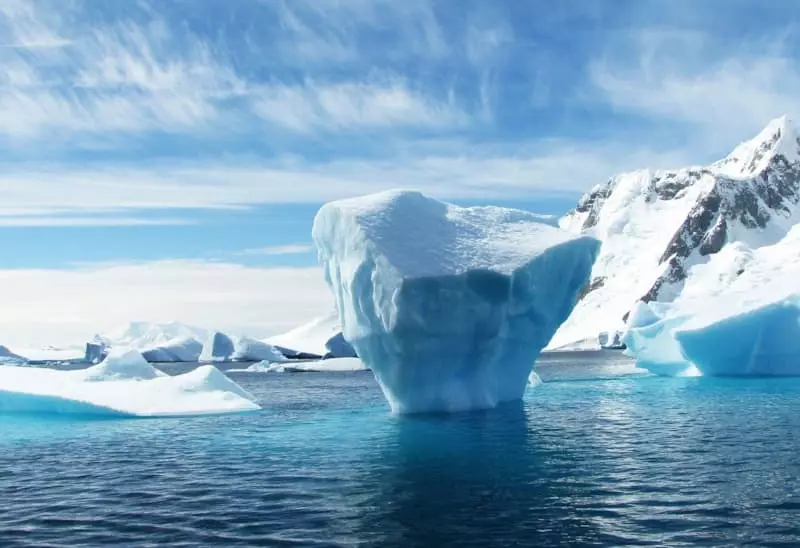 Afọ 200 kemgbe mmeghe nke Antarctica: Otu esi eme