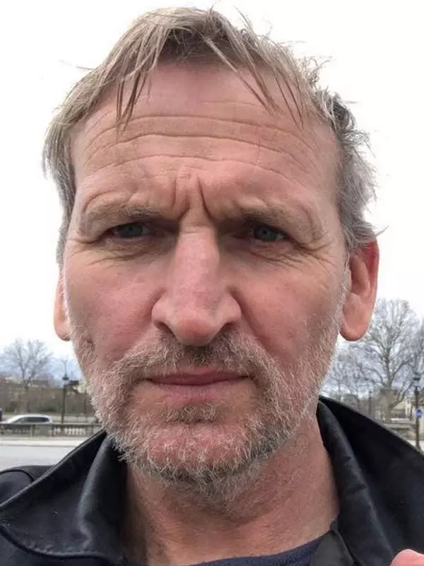 UChristopher Eccleston - isithombe, i-biography, impilo yomuntu siqu, izindaba, amafilimu 2021