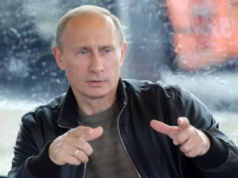 10 facts about Vladimir Putin - background