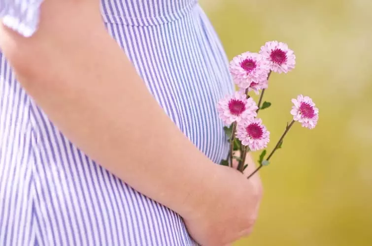Tonus do útero durante o embarazo: síntomas que facer