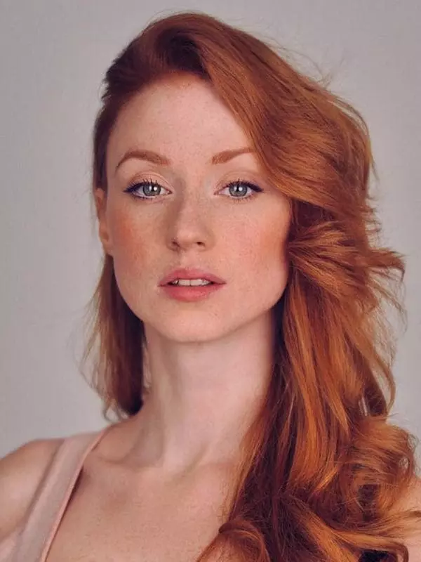 Alina Kovalenko - Fotó, életrajz, személyes élet, hírek, filmek 2021